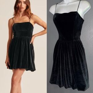 Abercrombie & Fitch Faux Velvet Velveteen Black Mini Bubble Hem Dress Medium